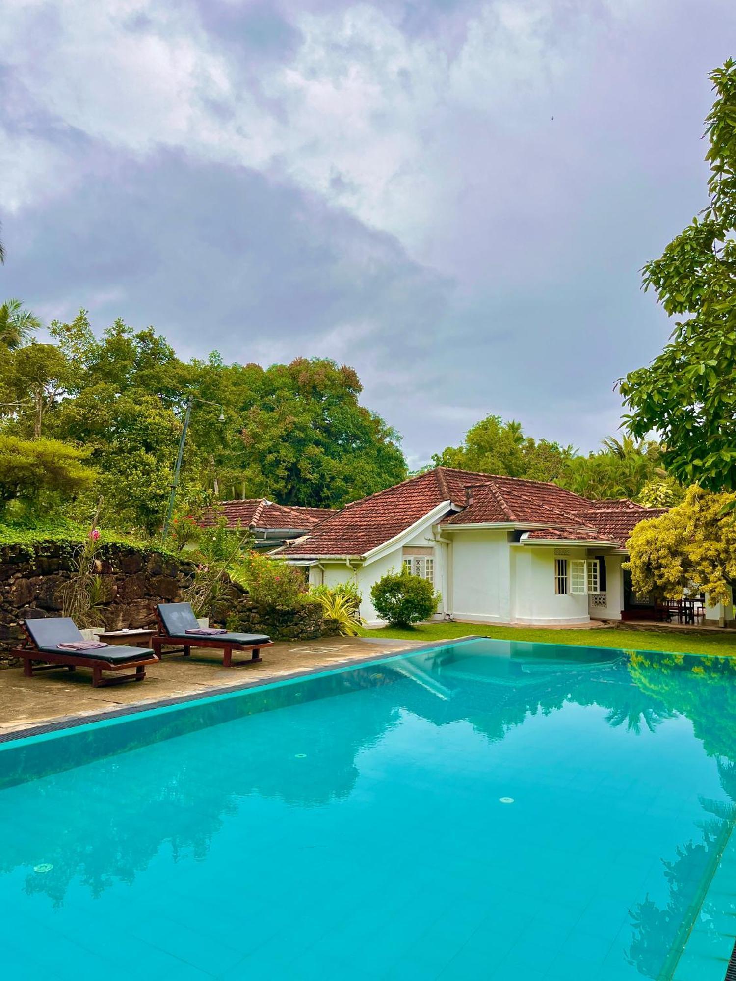 Thalpe Walawwa Heritage Villa Unawatuna Ngoại thất bức ảnh