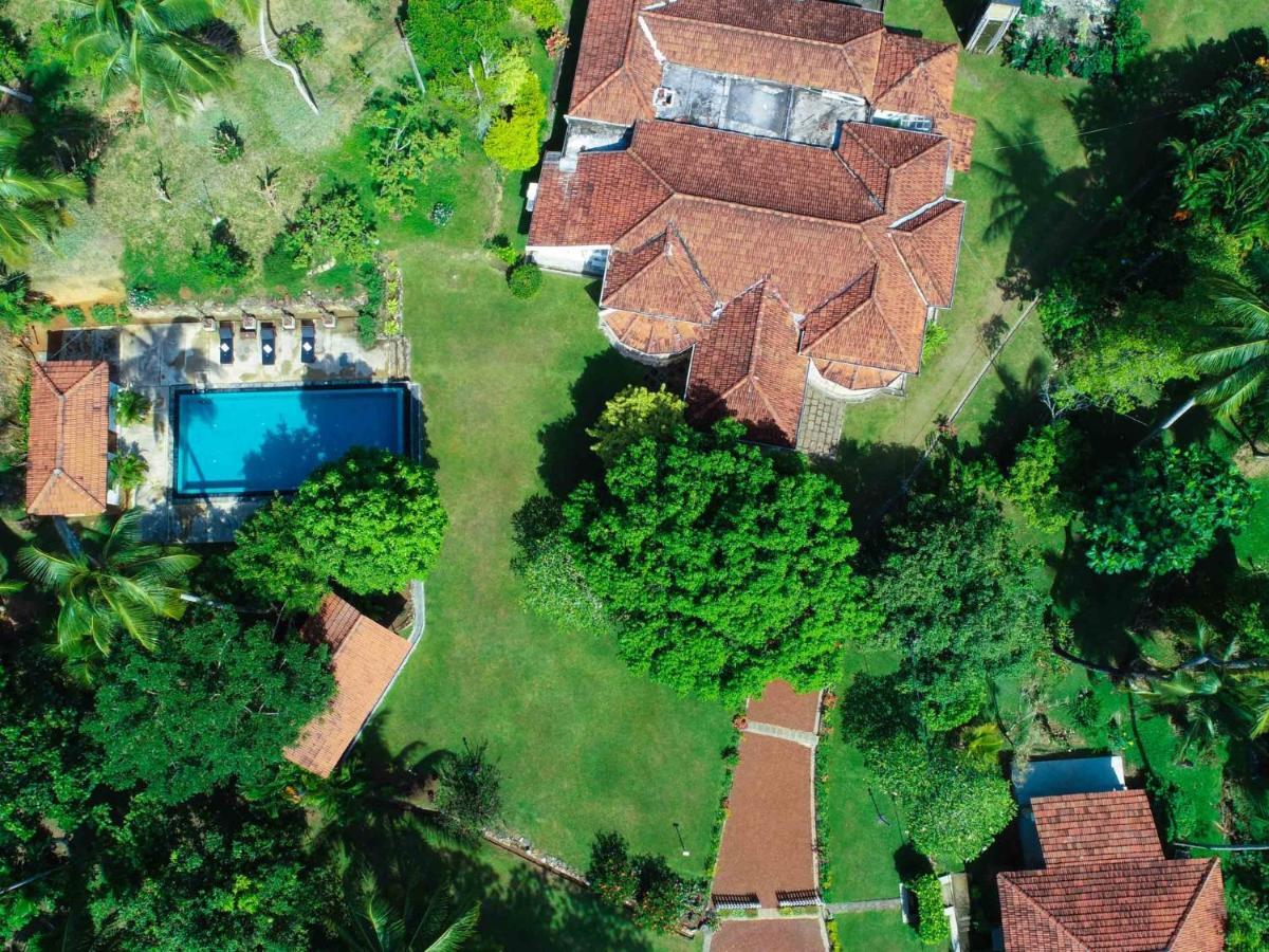 Thalpe Walawwa Heritage Villa Unawatuna Ngoại thất bức ảnh