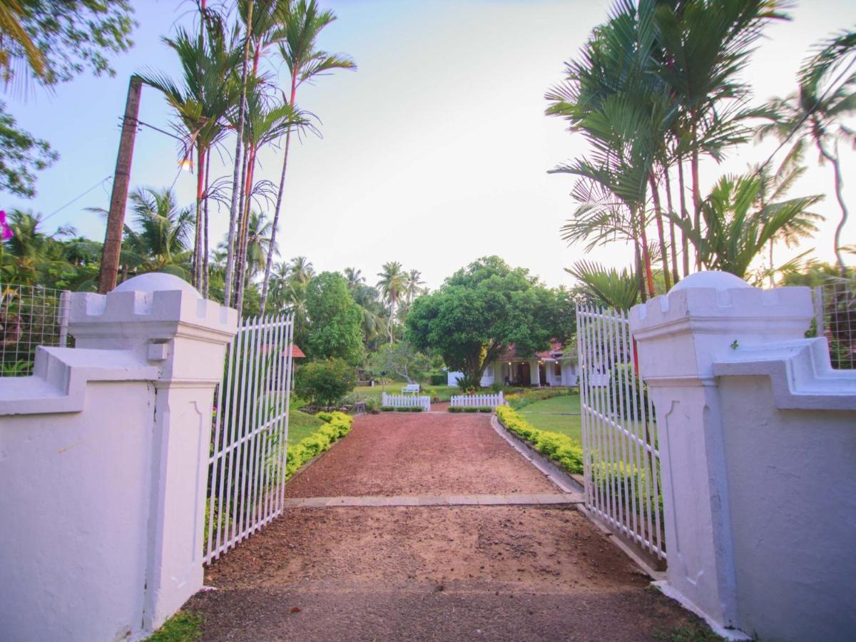 Thalpe Walawwa Heritage Villa Unawatuna Ngoại thất bức ảnh